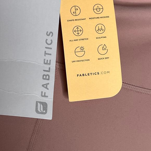 Fabletics Womens High-Waist Solid Powerhold 7/8 Leggings Size XL 12-14 Pink NWT - Picture 4 of 6
